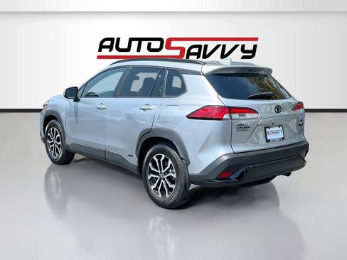 Used 2024 Toyota Corolla Cross AWD Hybrid image 5