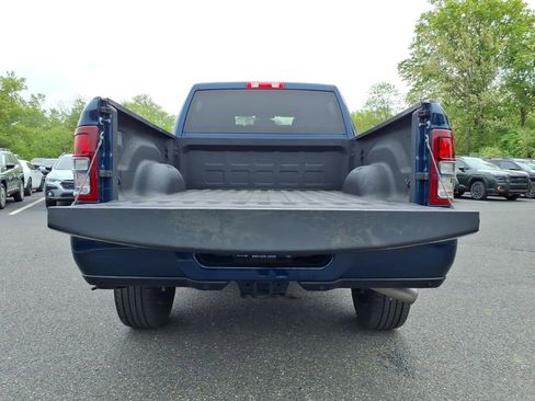 Certified 2024 RAM 2500 Big Horn w/ Night Edition AWD/4WD image 17