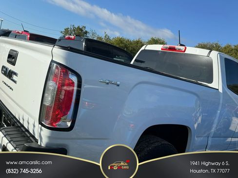 Used 2022 GMC Canyon Elevation Standard w/ Convenience Package AWD/4WD image 3