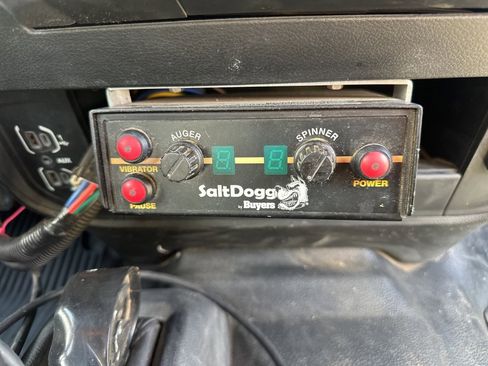 Used 2021 RAM 3500 Tradesman w/ Chrome Appearance Group image 17