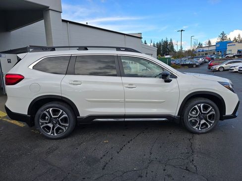 New 2026 Subaru Ascent Limited AWD/4WD image 3