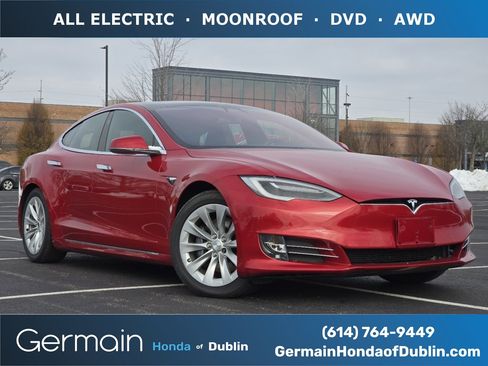 Used 2021 Tesla Model S Long Range Plus image 1