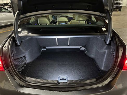 Used 2025 Mercedes-Benz C 300 4MATIC Sedan image 15