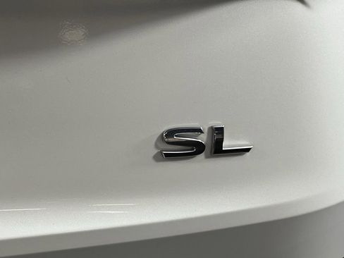 Used 2023 Nissan Rogue SL w/ SL Premium Package image 15