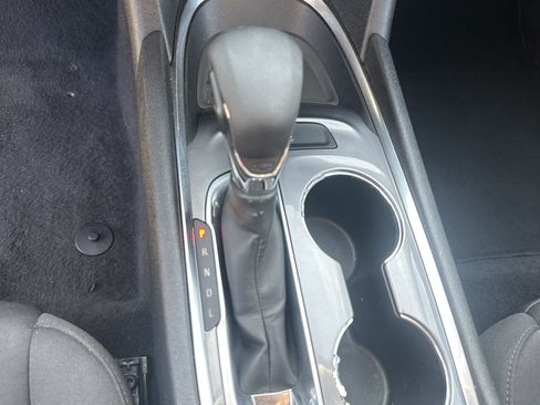 Used 2022 Chevrolet Malibu LT FWD image 29