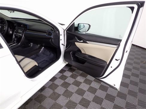 Used 2016 Honda Civic LX image 29