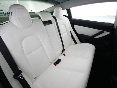 Used 2019 Tesla Model 3 Standard Range Plus RWD image 5