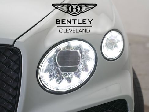 Used 2023 Bentley Bentayga Speed image 10