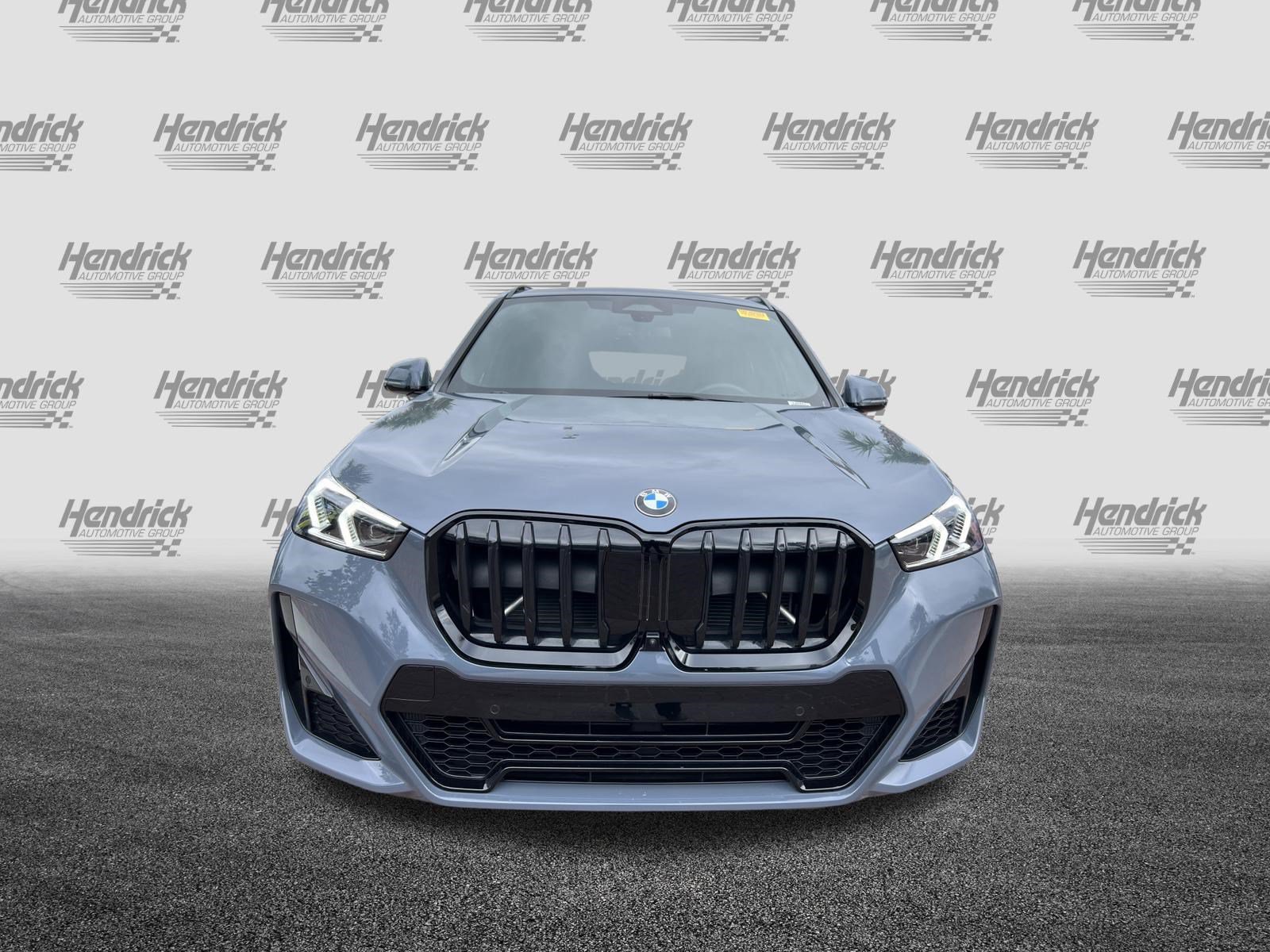 Used 2026 BMW X1 xDrive28i w/ Technology Package AWD/4WD image 3