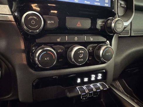 Used 2023 RAM 1500 Big Horn AWD/4WD image 26