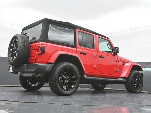 Used 2023 Jeep Wrangler Unlimited Sahara w/ Cold Weather Group AWD/4WD image 44