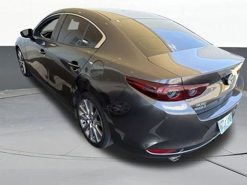 Used 2020 MAZDA MAZDA3 Sedan w/ Select Package FWD image 6