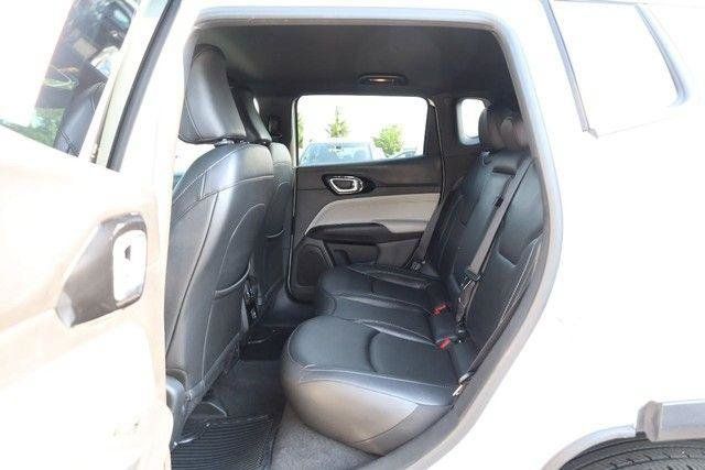 Used 2025 Jeep Compass Limited AWD/4WD image 20