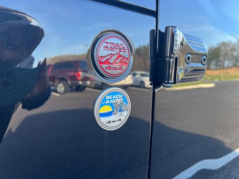 Used 2022 Jeep Wrangler Rubicon w/ Cold Weather Group image 11