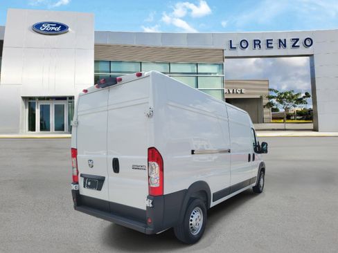 Used 2026 RAM ProMaster 2500 w/ Convenience Group FWD image 5