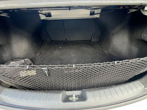 Used 2017 Hyundai Elantra SE FWD image 17