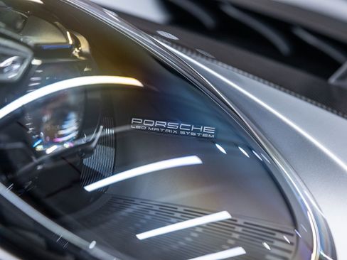 Certified 2025 Porsche 911 GT3 RS RWD image 12