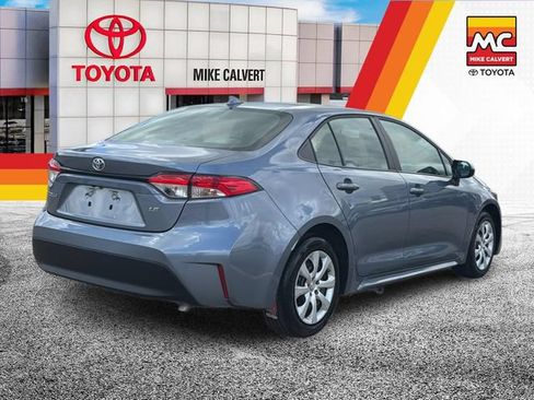 Certified 2026 Toyota Corolla LE FWD image 5