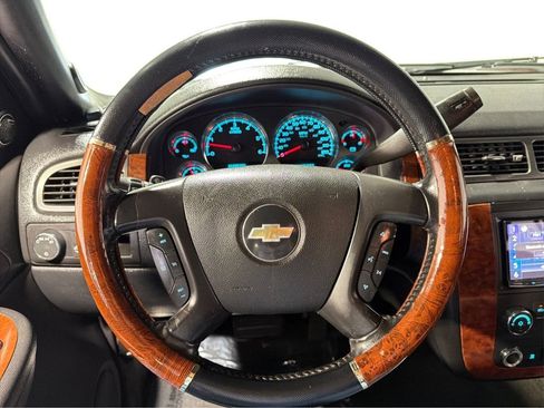 Used 2007 Chevrolet Avalanche LS image 18