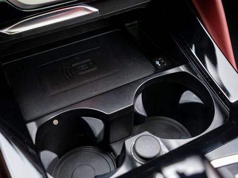 Certified 2025 BMW X4 xDrive30i AWD/4WD image 30