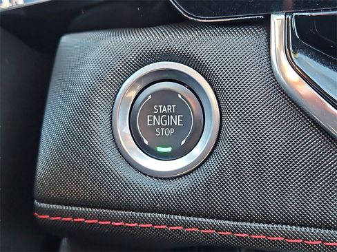 Certified 2025 Chevrolet Colorado Z71 w/ Z71 Convenience Package 2 image 26