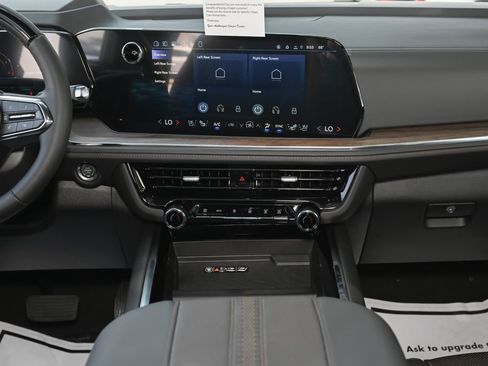 New 2026 Chevrolet Tahoe High Country AWD/4WD image 32