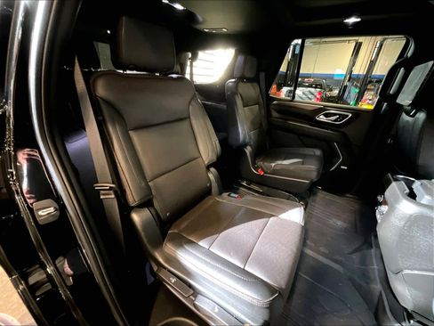 Used 2023 Chevrolet Tahoe High Country image 16