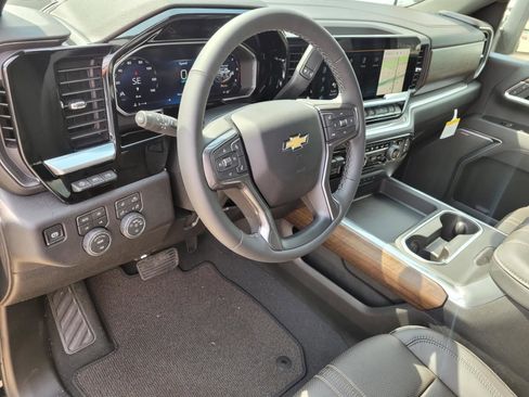 New 2026 Chevrolet Silverado 3500 High Country w/ High Country Premium Package AWD/4WD image 16