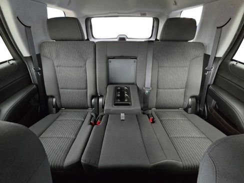 Used 2019 Chevrolet Tahoe LS w/ Enhanced Driver Alert Package image 25