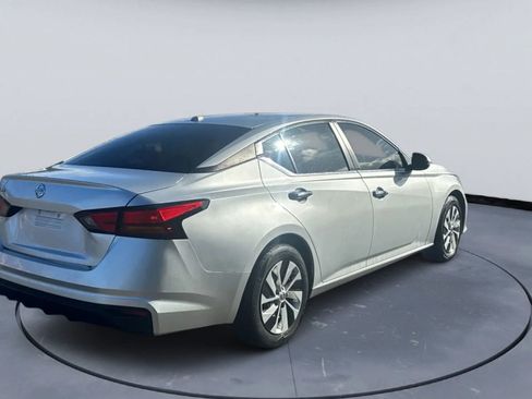 Used 2019 Nissan Altima 2.5 S image 4