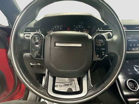 Used 2019 Land Rover Range Rover Velar R-Dynamic SE image 12