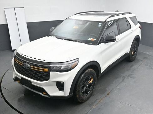 New 2026 Ford Explorer Tremor w/ Tremor Ultimate Package image 17