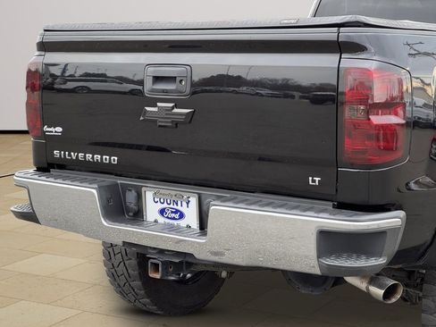 Used 2018 Chevrolet Silverado 1500 LT image 40