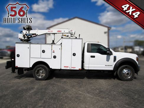 Used 2019 Ford F550 4x4 Regular Cab Super Duty image 1