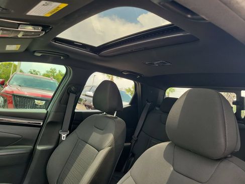 Used 2023 Hyundai Santa Cruz SEL w/ Activity Package FWD image 21