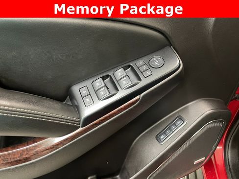 Used 2015 GMC Yukon XL SLT w/ Open Road Package image 12