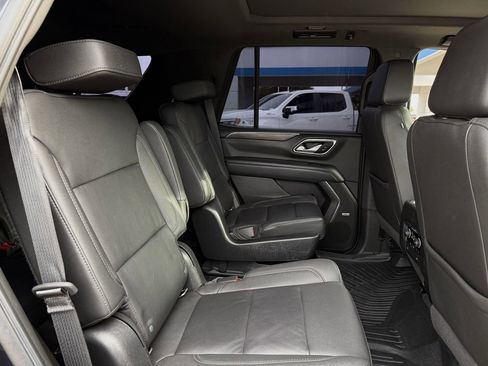 Used 2022 Chevrolet Tahoe LT w/ Luxury Package image 24