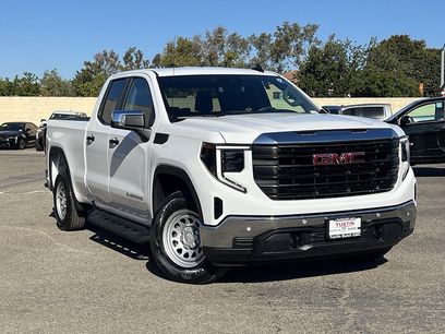 New 2026 GMC Sierra 1500 Pro w/ Pro Value Package