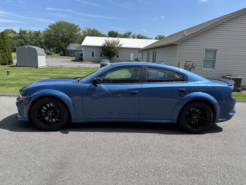 Used 2023 Dodge Charger Scat Pack RWD image 7