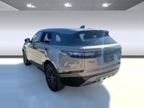 Used 2018 Land Rover Range Rover Velar R-Dynamic SE image 3