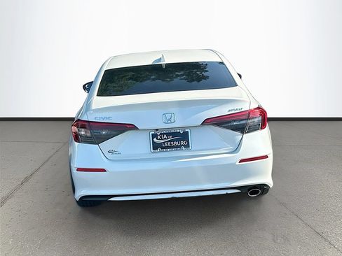 Used 2024 Honda Civic Sport image 6