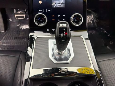 Used 2023 Land Rover Range Rover Evoque R-Dynamic S AWD/4WD image 15