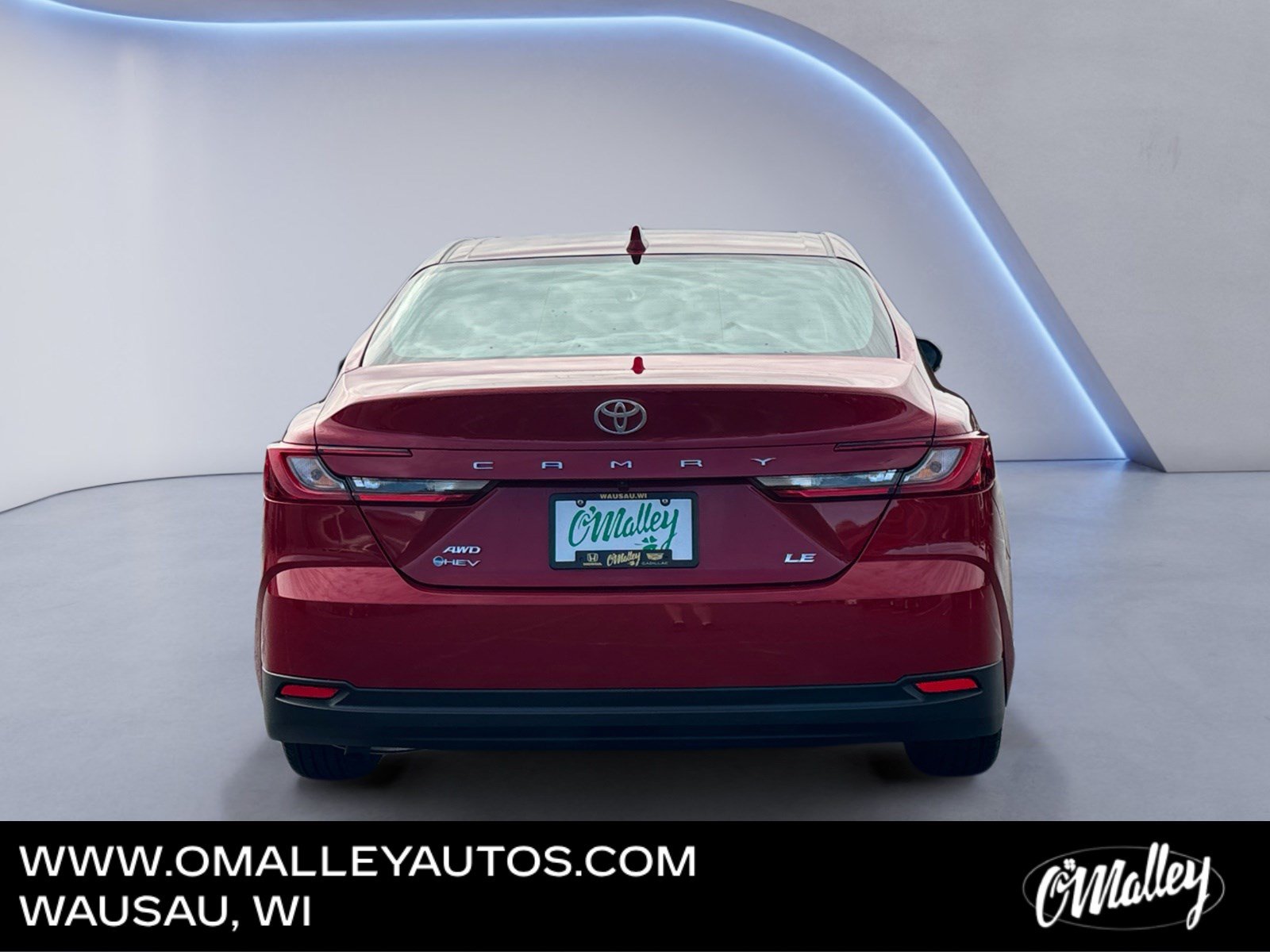 Used 2025 Toyota Camry LE w/ Convenience Package AWD/4WD image 4