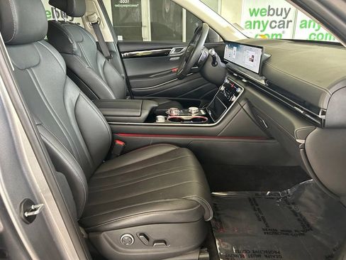 Used 2025 Genesis GV80 2.5T Standard AWD/4WD image 22