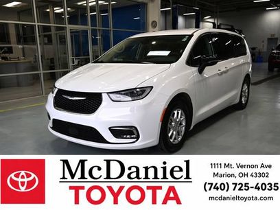 Used 2024 Chrysler Pacifica Touring-L