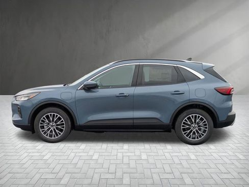 New 2024 Ford Escape SE FWD image 6
