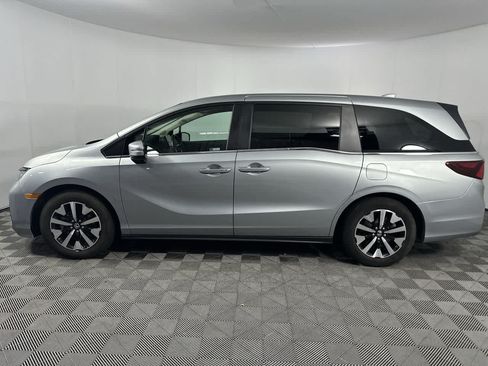 Used 2025 Honda Odyssey EX-L image 5