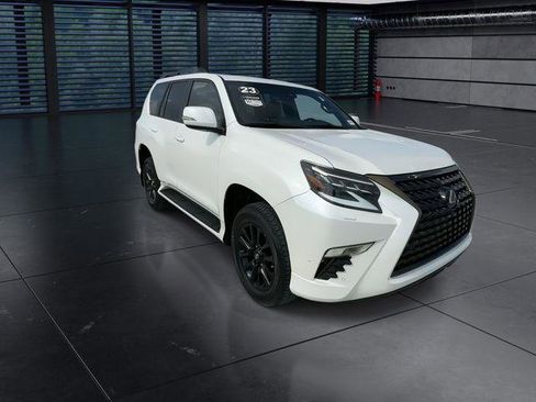 Certified 2023 Lexus GX 460 w/ Black Line Special Edition AWD/4WD image 2