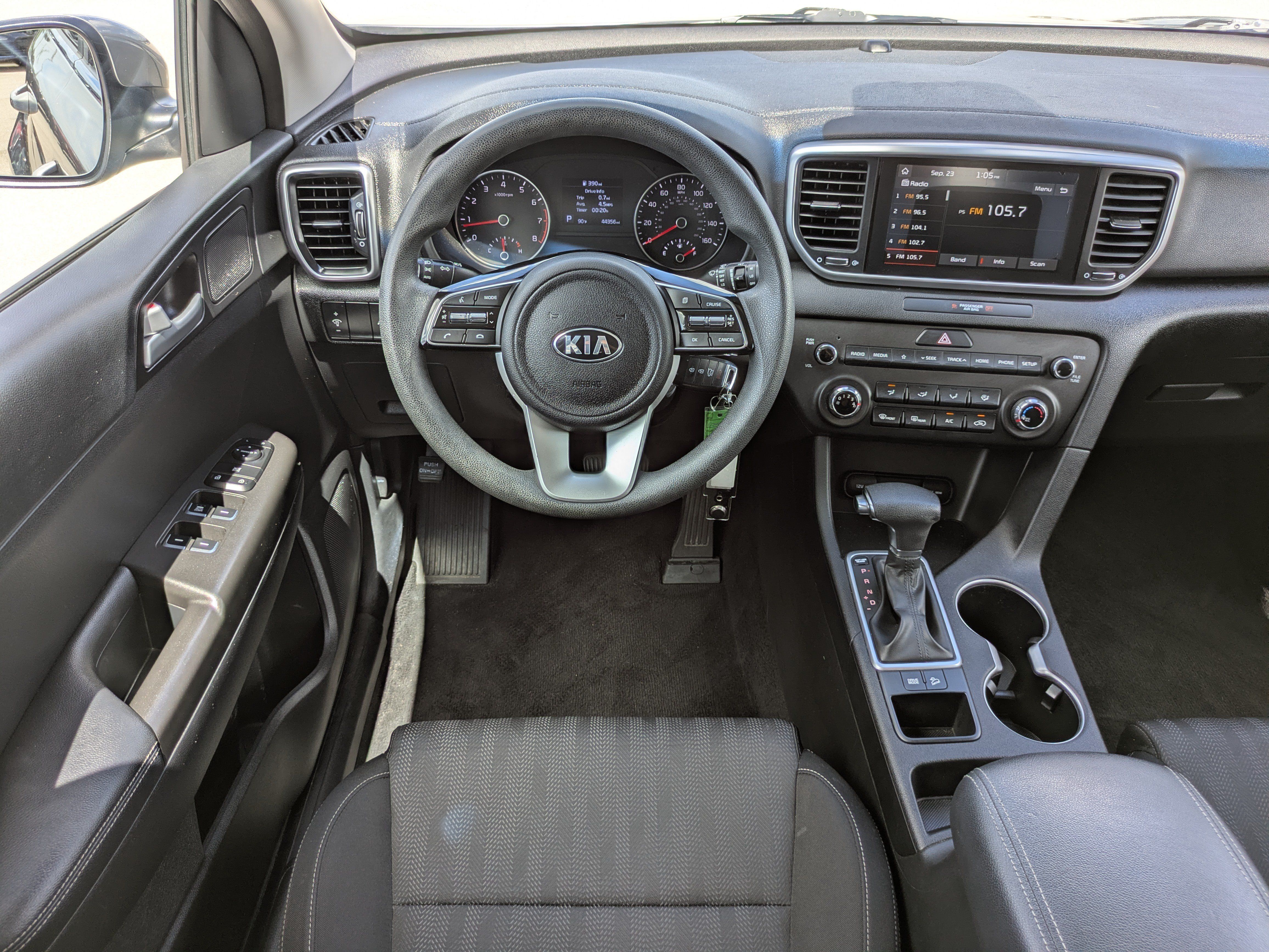 Used 2020 Kia Sportage LX FWD image 16