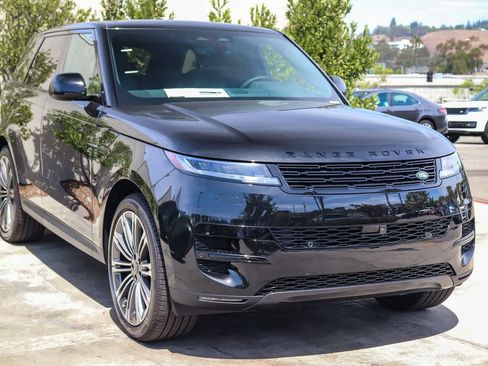 New 2026 Land Rover Range Rover Sport SE AWD/4WD image 3